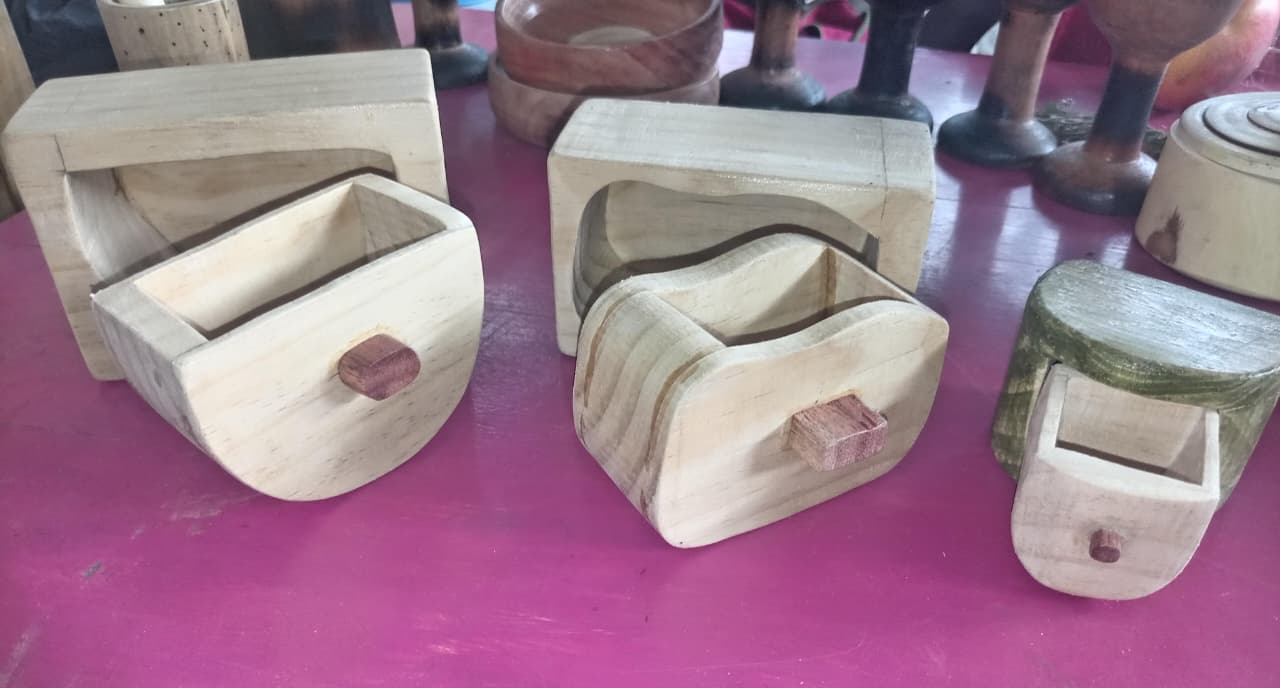 Raíces creativas/ SARON