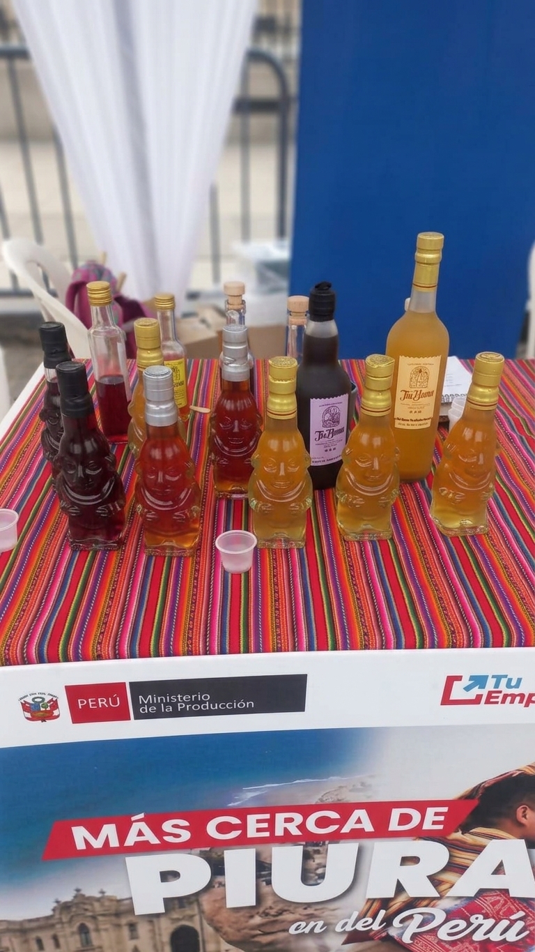 Cócteles y licores Tío Dona En.U.R.L